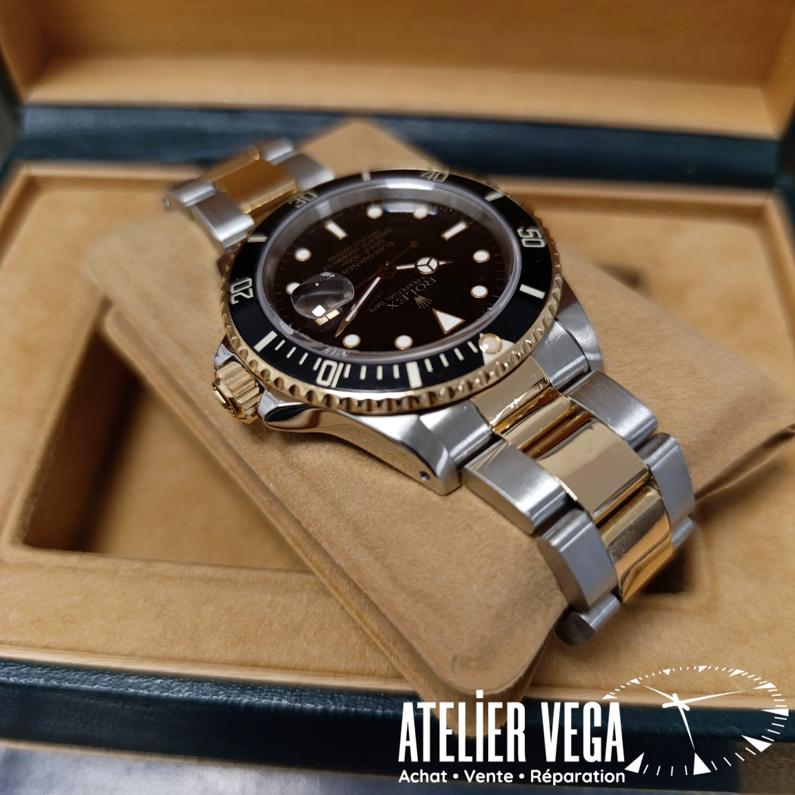 Rolex Submariner Date 16803 – Image 4
