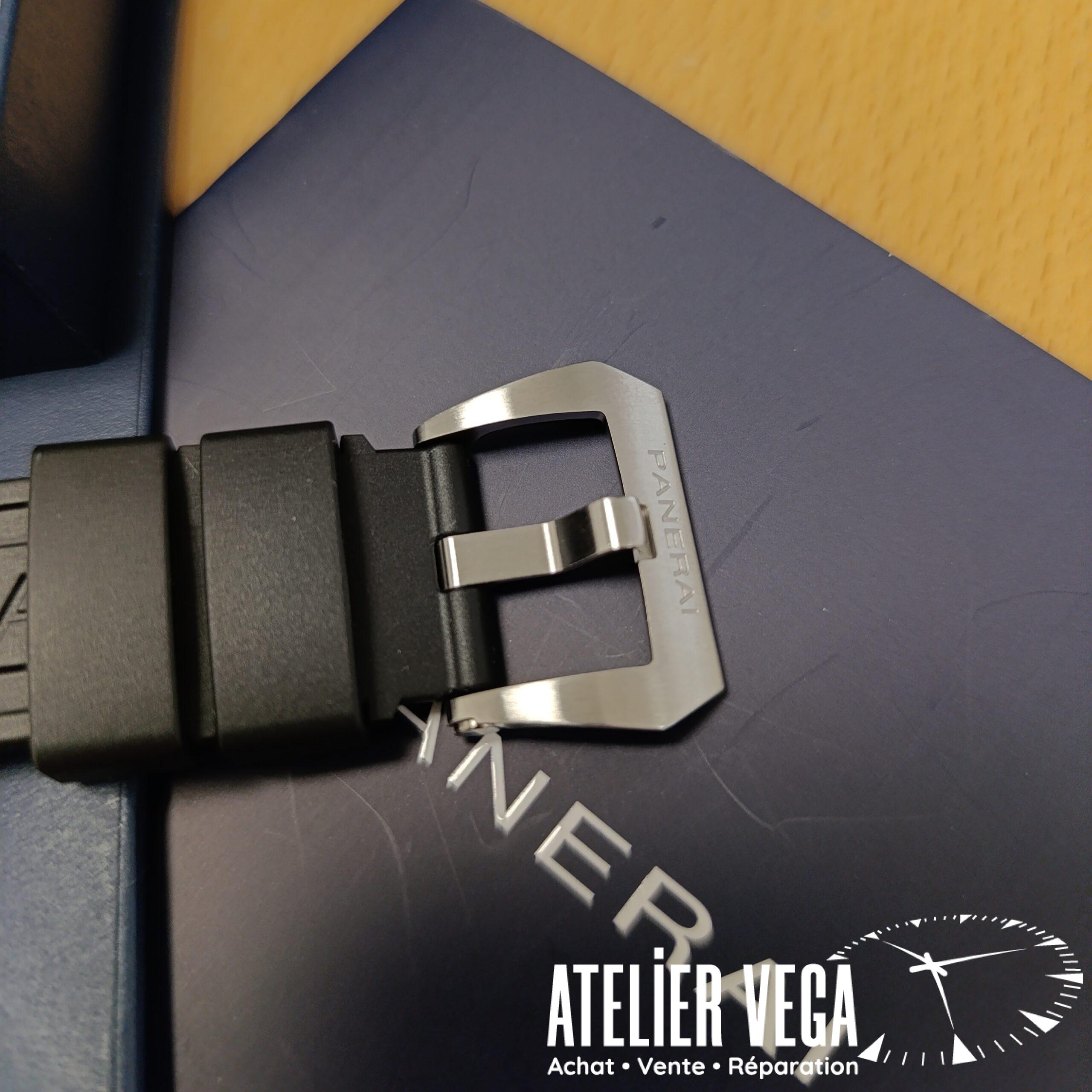 Panerai Luminor Quaranta PAM01372 – Image 8