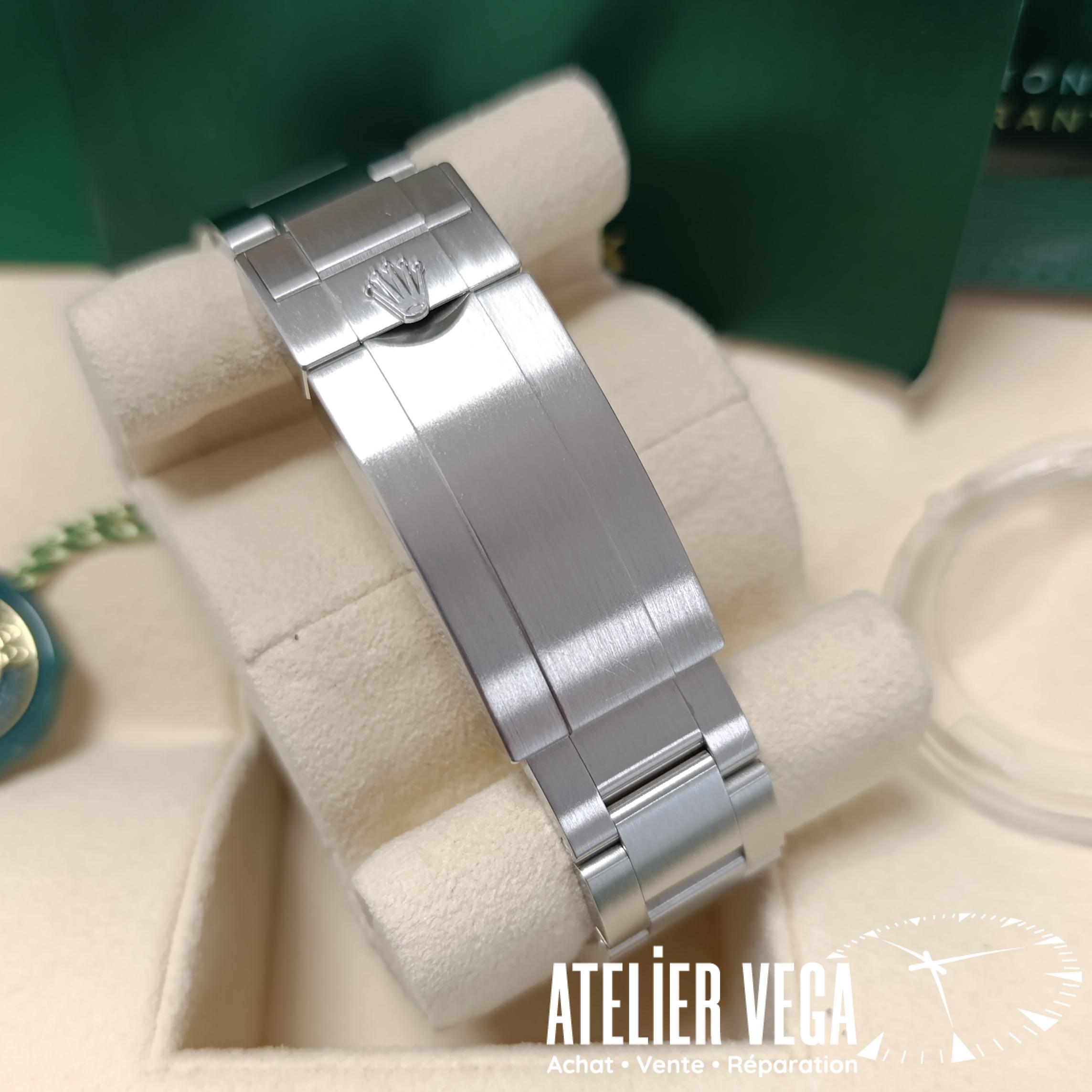 Rolex Sea-Dweller 126600 de 2023 – Image 7