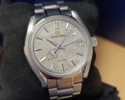 Grand Seiko Heritage SBGA415G de 2025 en excellent état