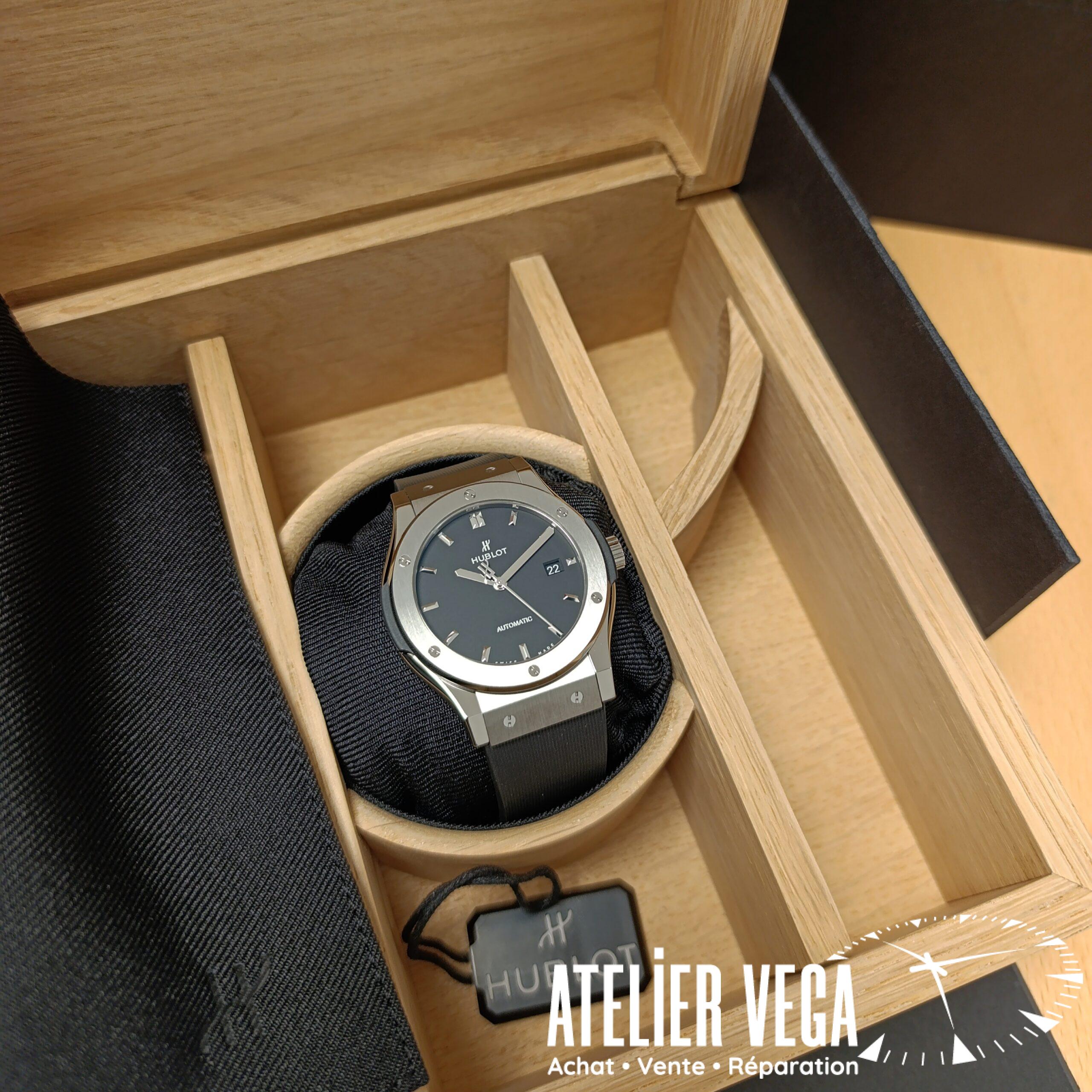 Hublot Classic Fusion Titanium 42mm – Image 9