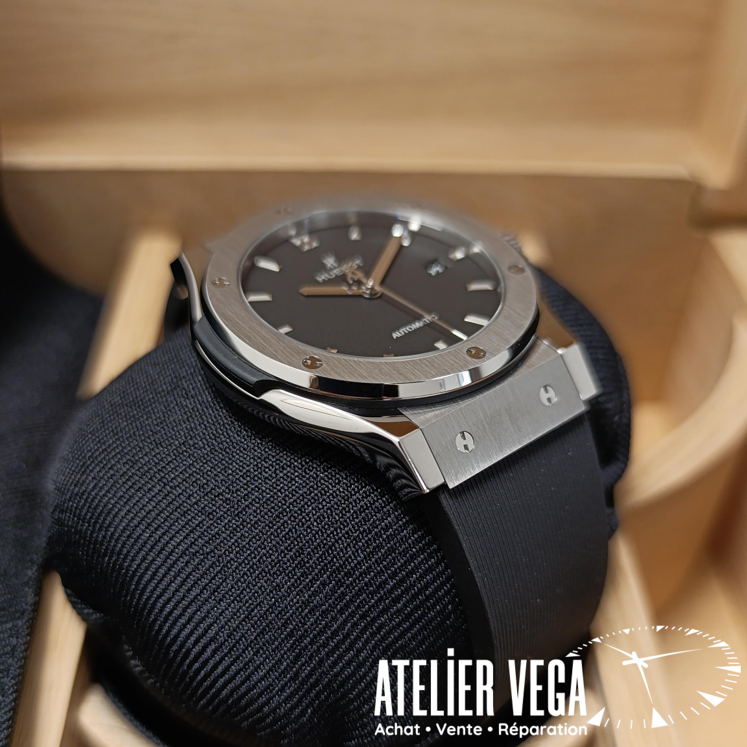 Hublot Classic Fusion Titanium 42mm – Image 6