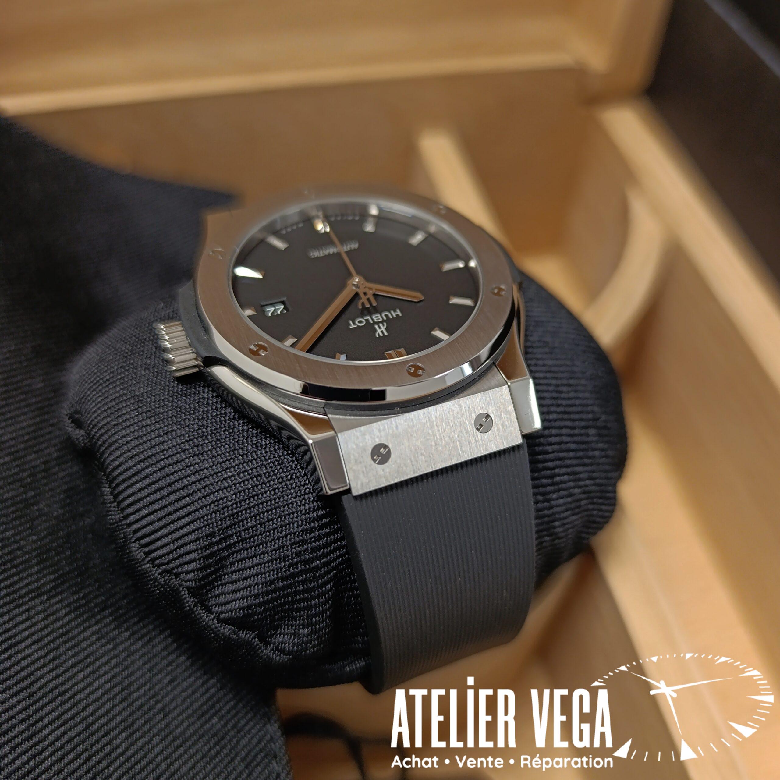 Hublot Classic Fusion Titanium 42mm – Image 5