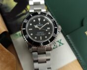 Rolex Sea-Dweller 4000 Ref 16600 de 2000 en très bon état avec boites et papiers d'origine