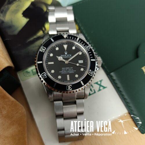 Rolex Sea-Dweller 4000 Ref 16600 de 2000 en très bon état avec boites et papiers d'origine