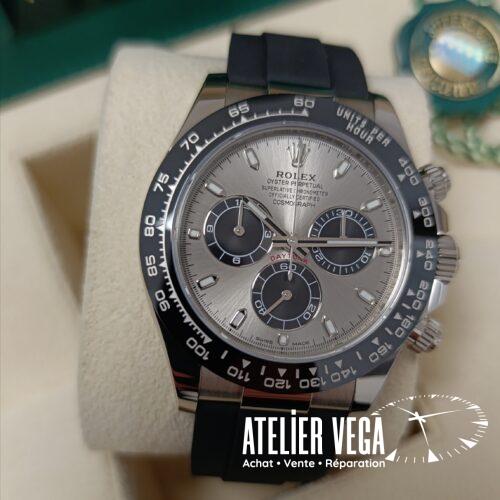 Rolex Daytona 116519LN de 2021 en très bon état full set