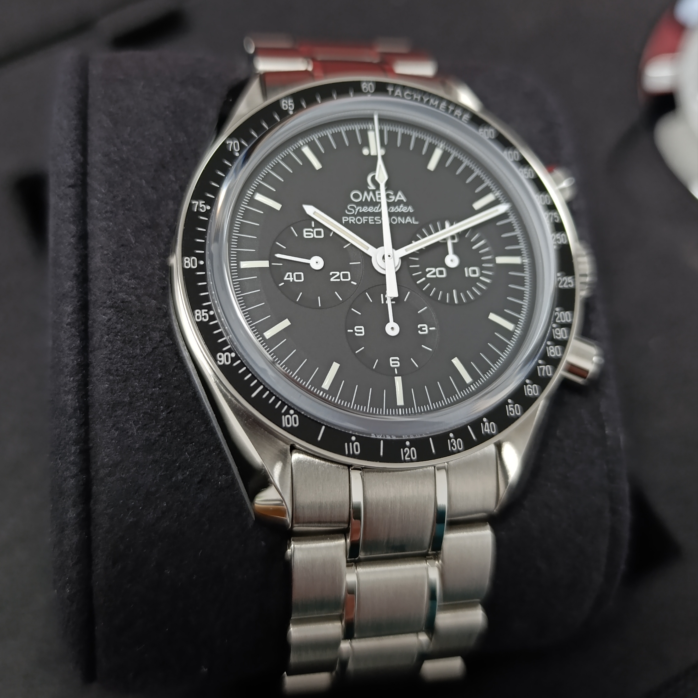 Omega Speedmaster Cal 1863 de 2021 en excellent état full set