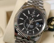 Rolex Sky-Dweller 326934 de 2018 en très bon état full set