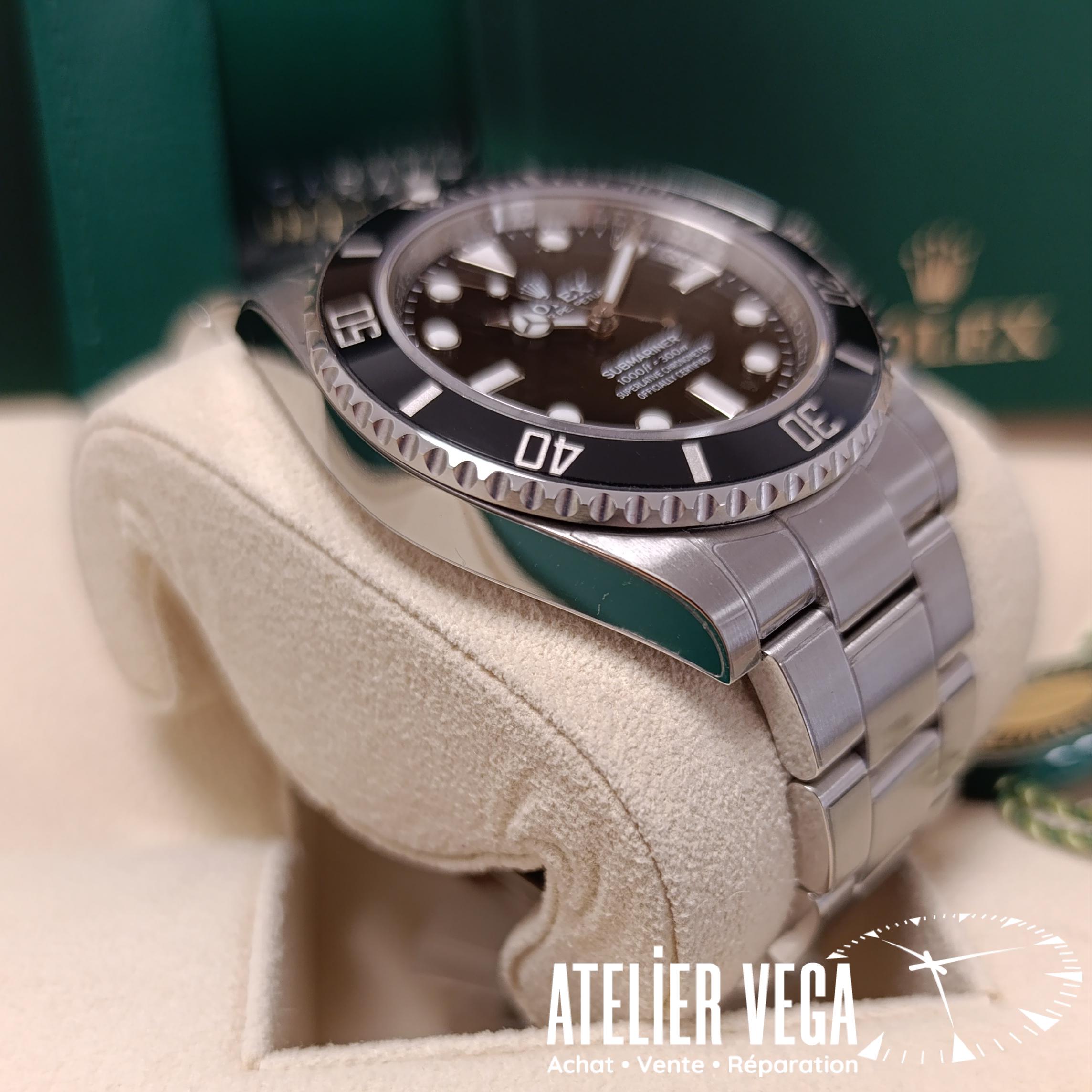 Rolex Submariner 124060 de 2024 – Image 5