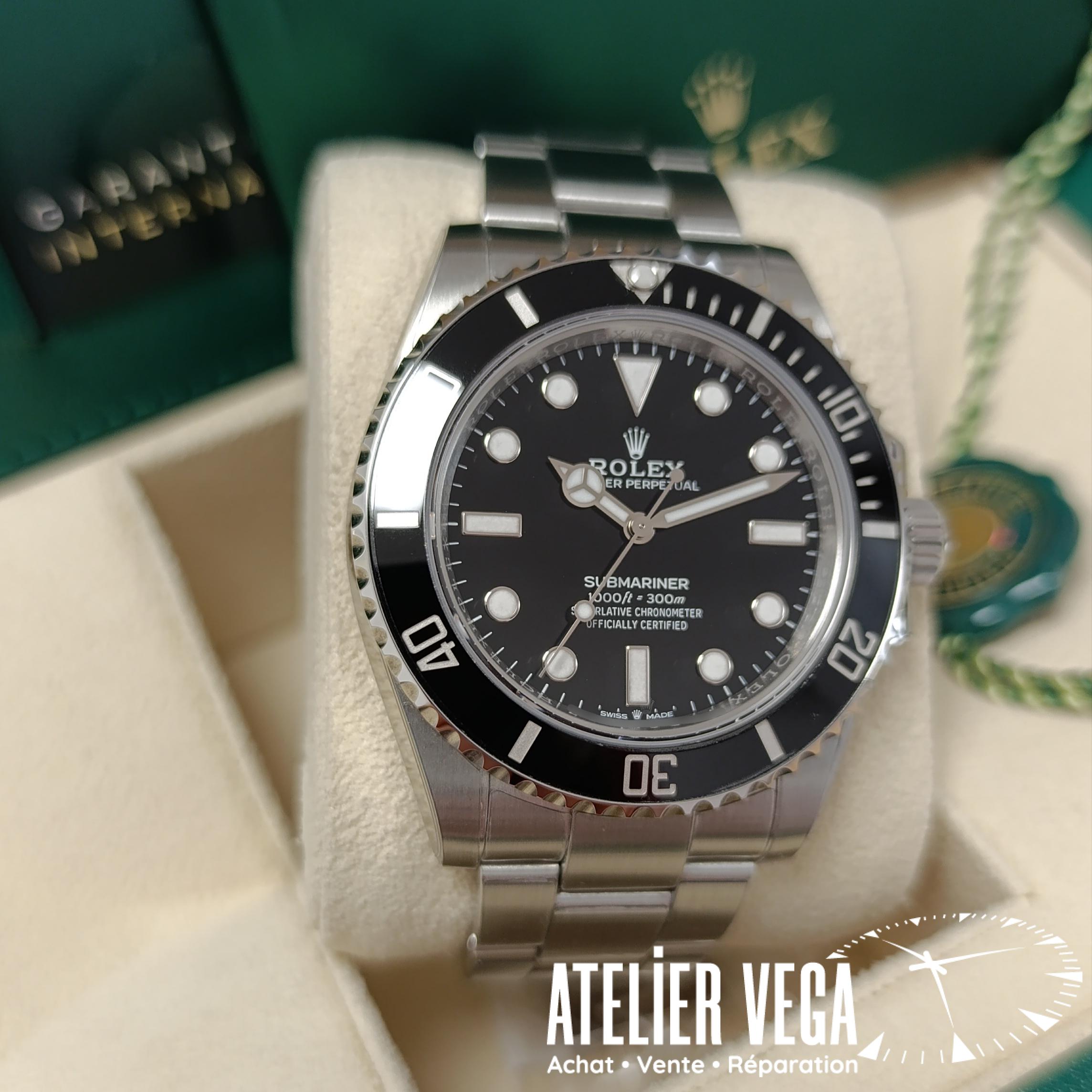 Rolex Submariner 124060 de 2024, état neuf, full set