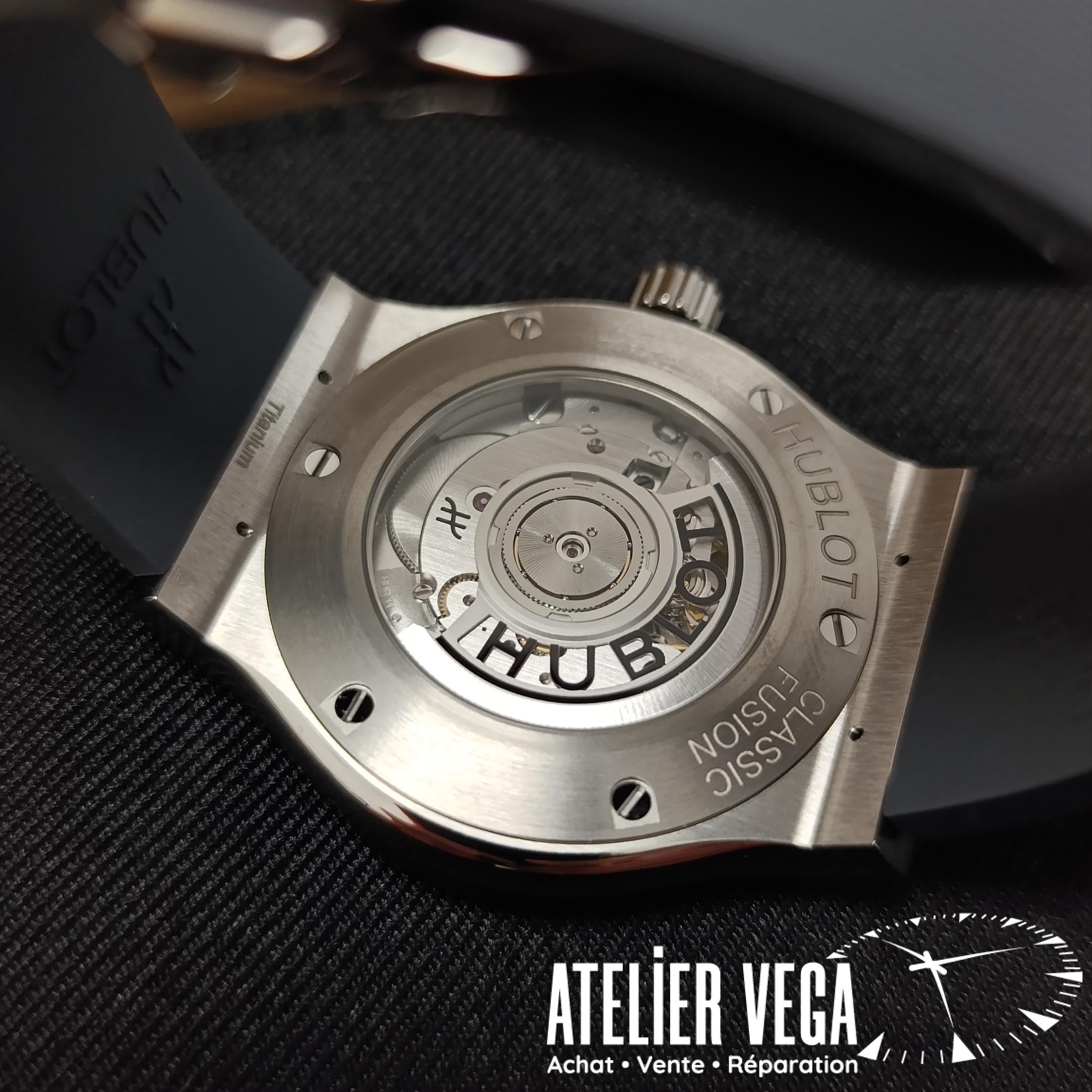 Hublot Classic Fusion Racing Grey Titanium 42mm – Image 7