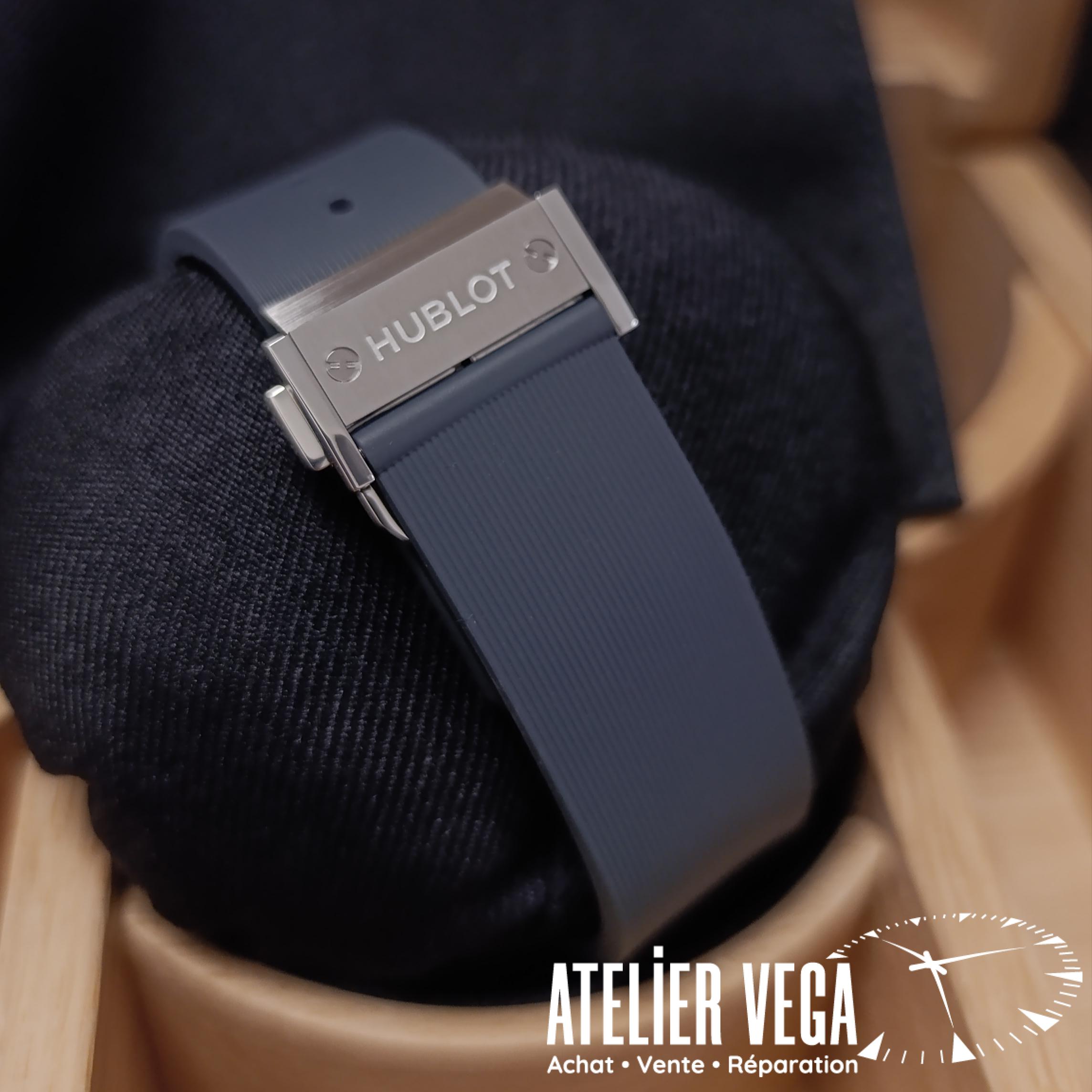 Hublot Classic Fusion Racing Grey Titanium 42mm – Image 8
