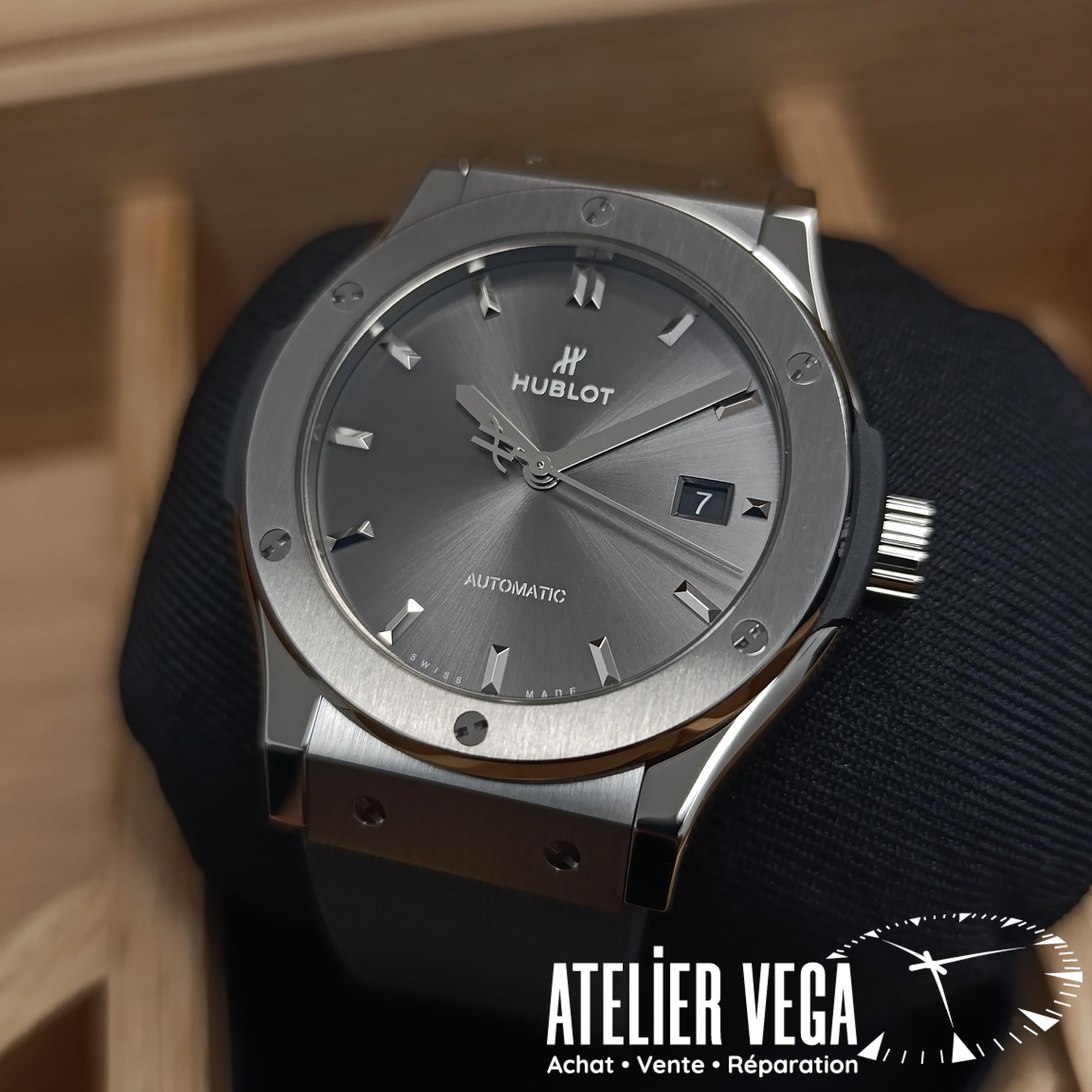 Hublot Classic Fusion Racing Grey Titanium 42mm – Image 3