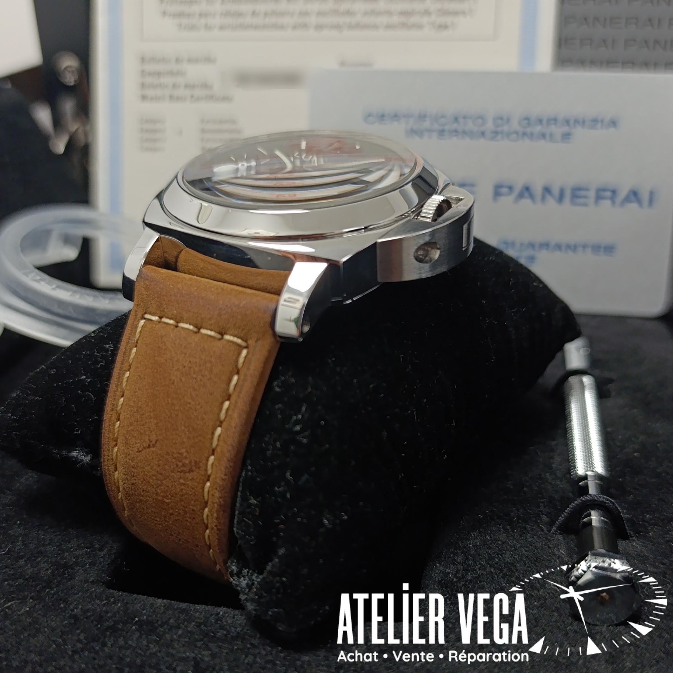 Panerai Luminor Marina PAM00111 – Image 3