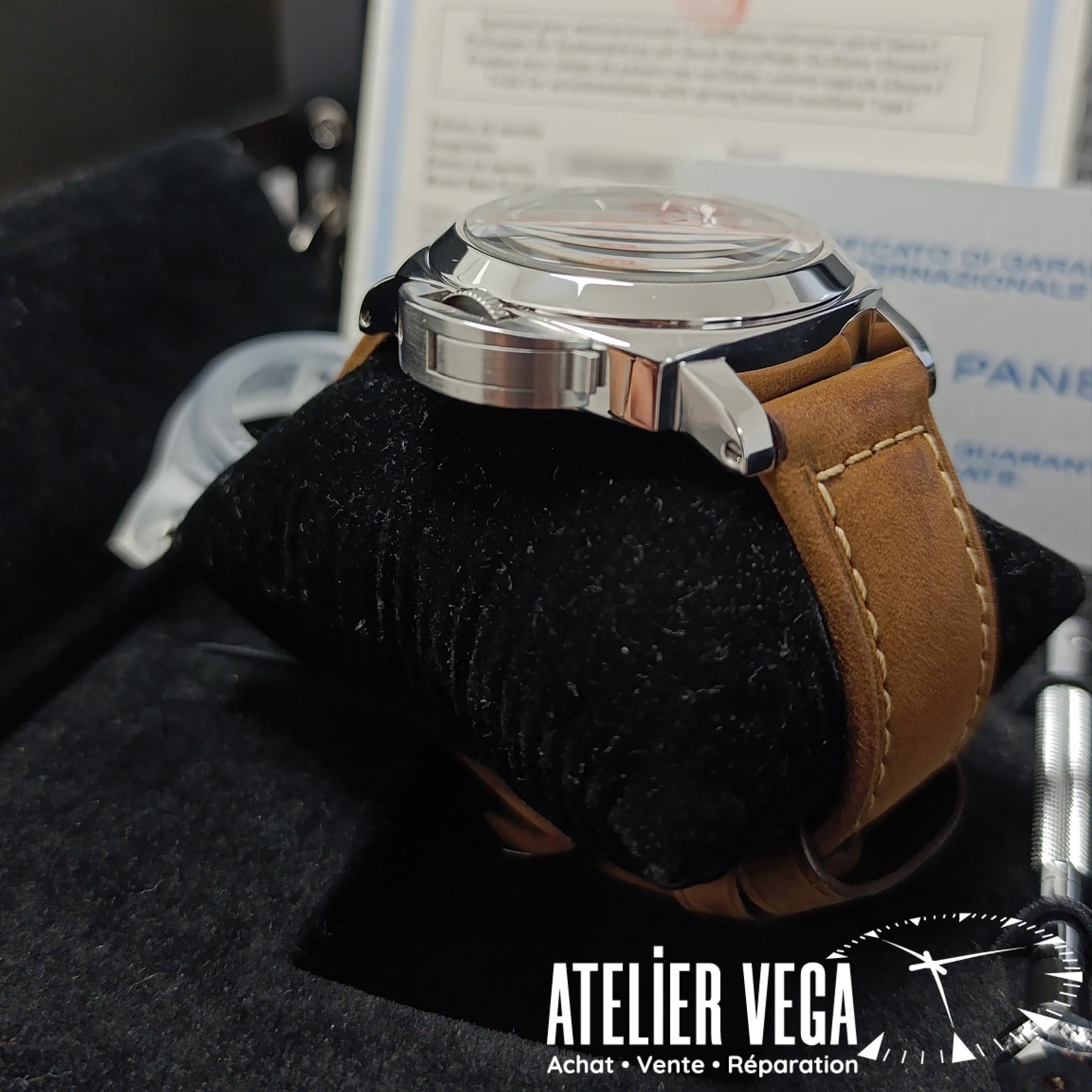 Panerai Luminor Marina PAM00111 – Image 6