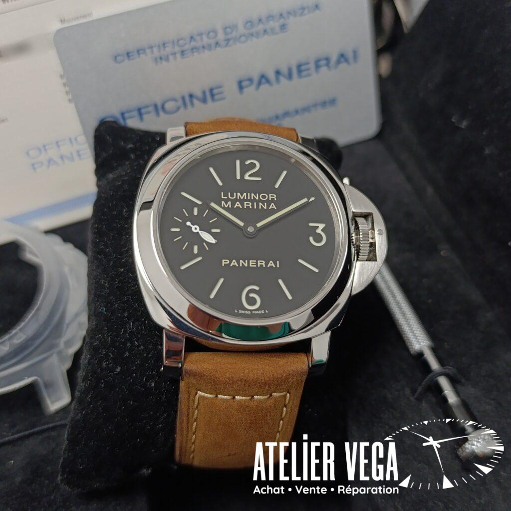 Panerai Luminor Marina PAM00111 de 2023, boitier acier 44mm, bracelet marron, boucle ardillon