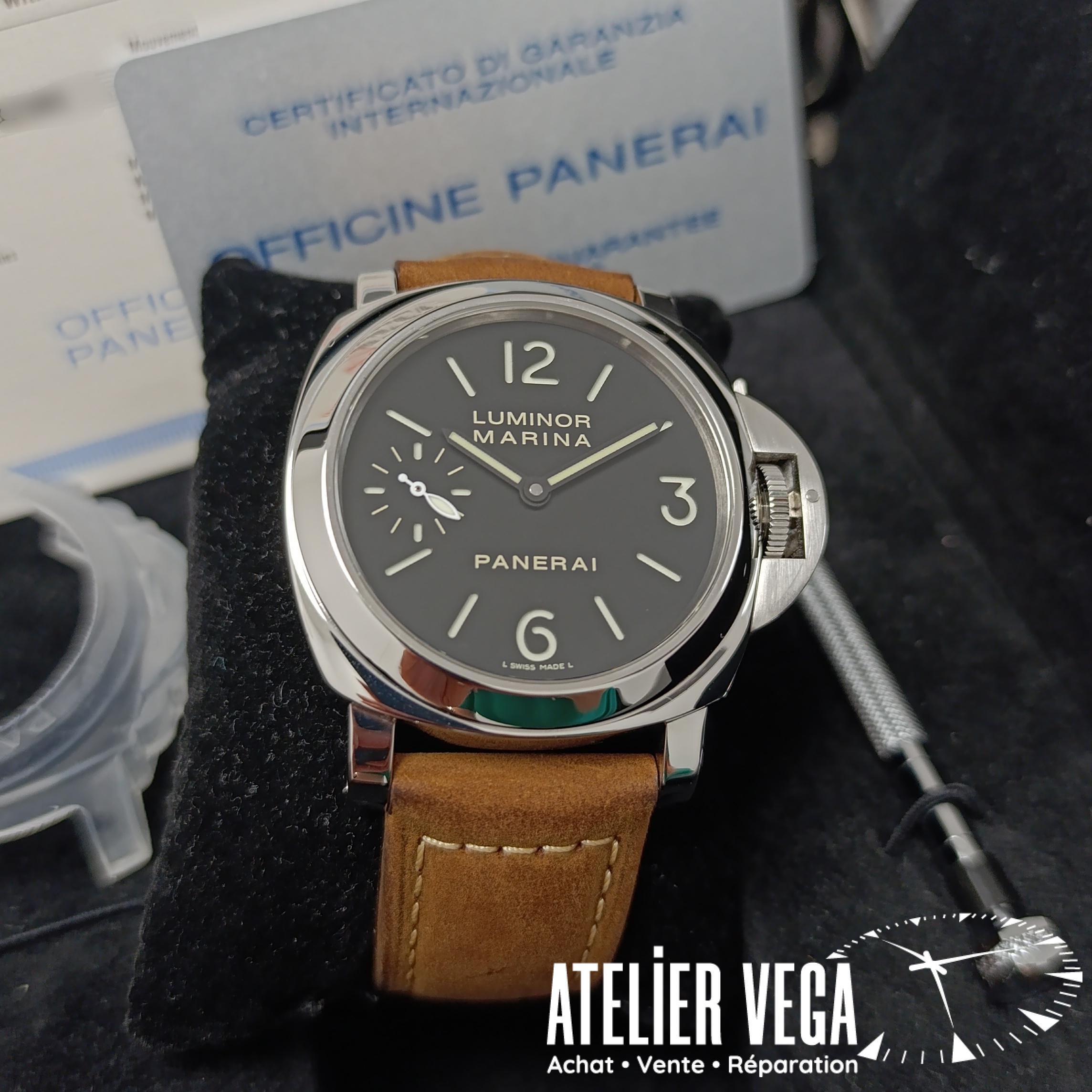 Panerai Luminor Marina PAM00111 de 2023, boitier acier 44mm, bracelet marron, boucle ardillon