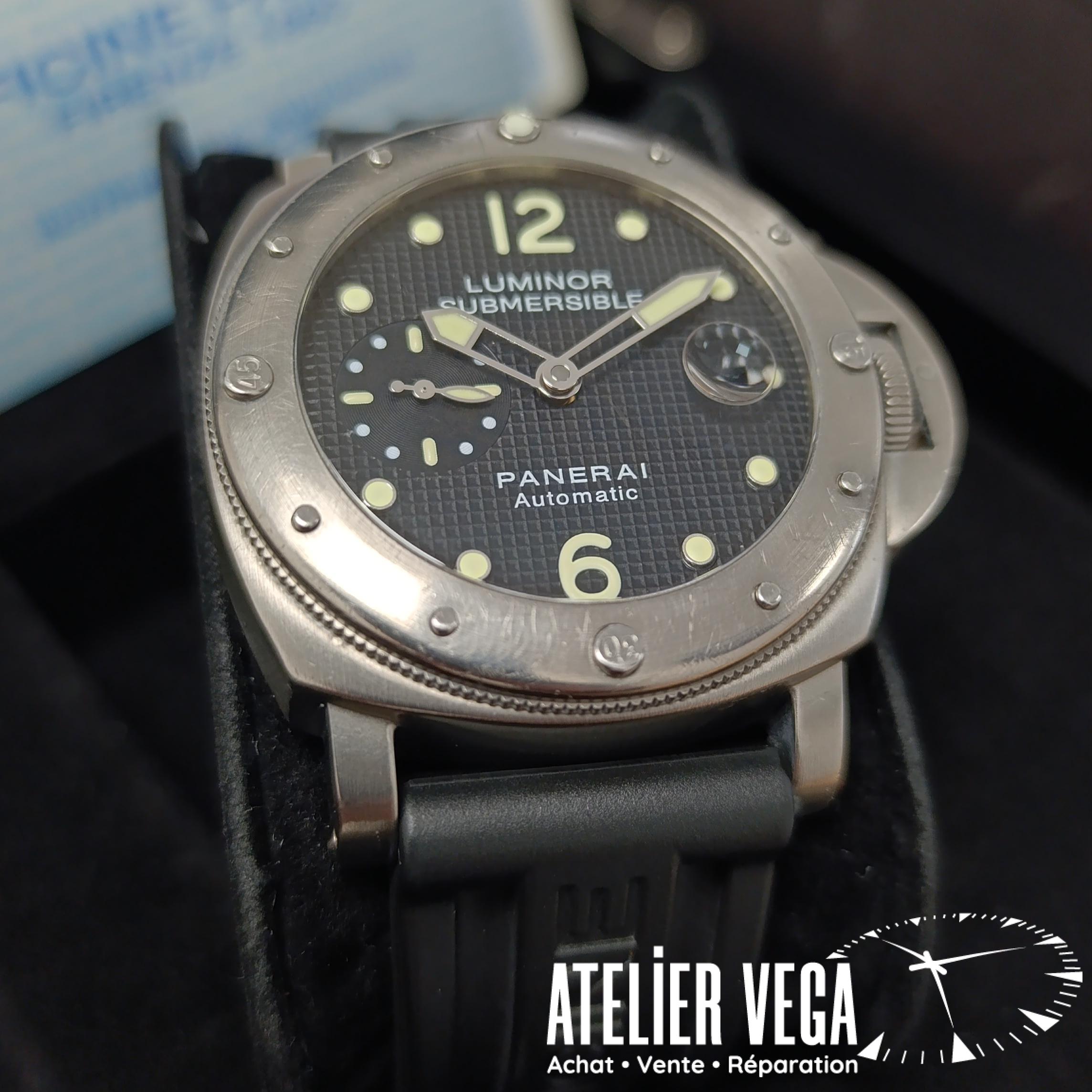 Panerai Luminor Submersible PAM00025 – Image 3