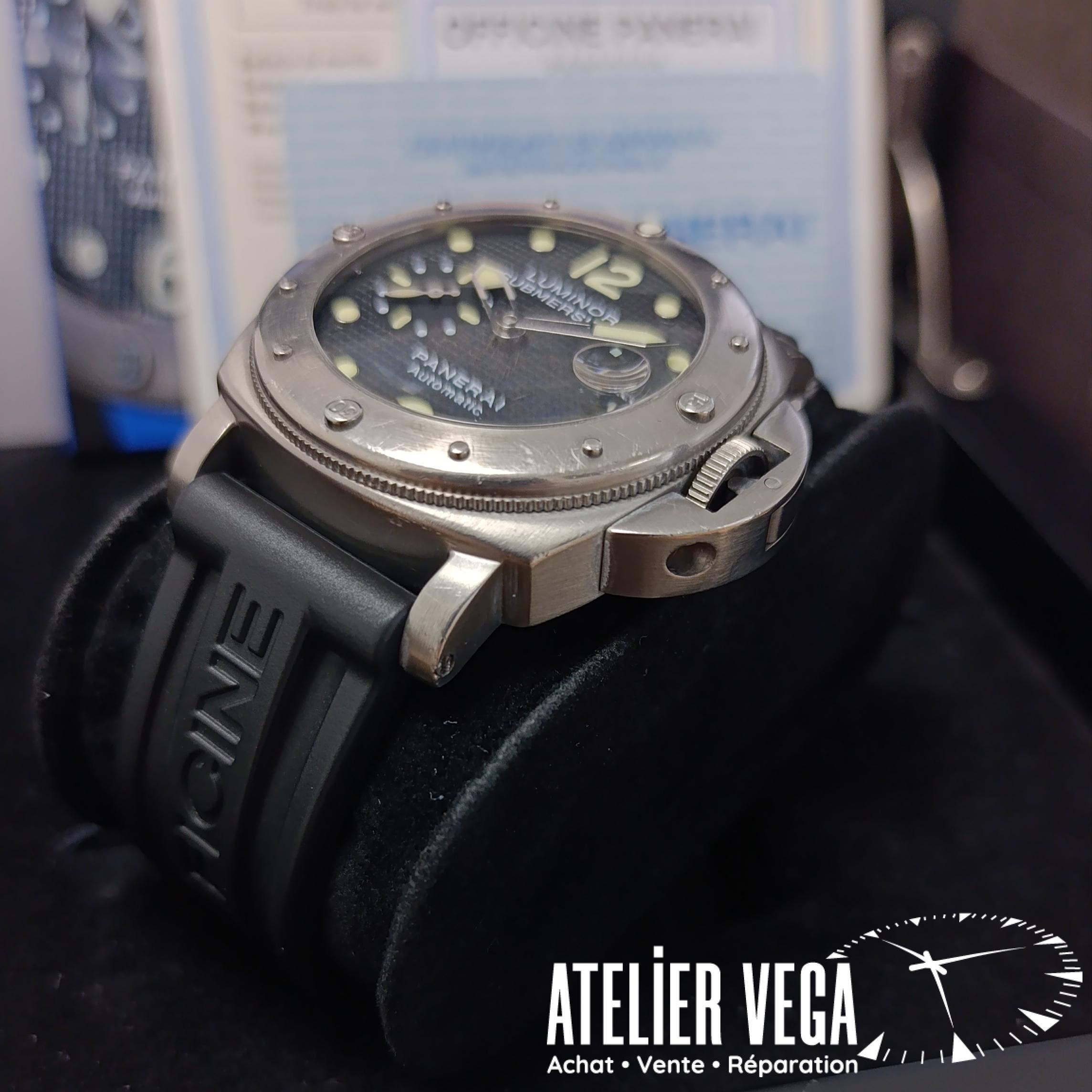 Panerai Luminor Submersible PAM00025 – Image 4
