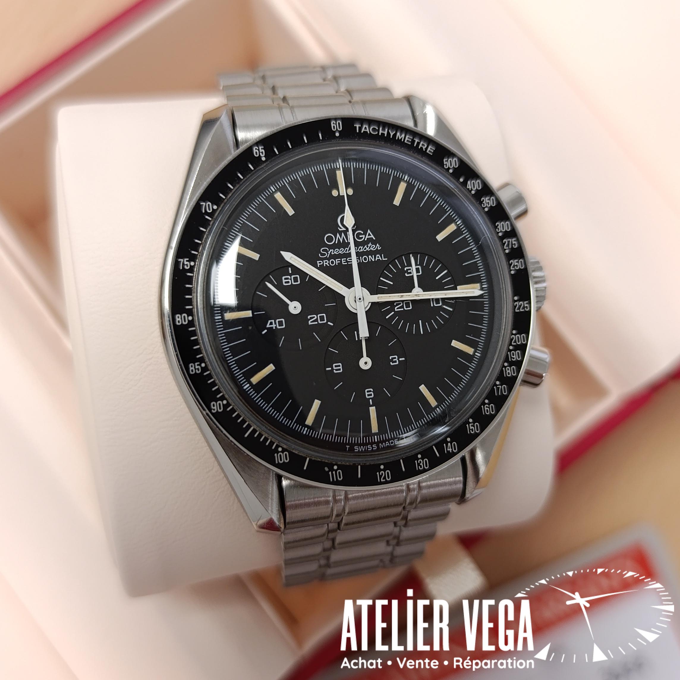 Omega Speedmaster Moon Watch de 1991 en très bon état, jamais polie